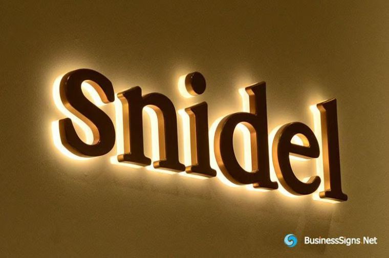 Back-lit 3D letters with halo glow – CADMAP, Delhi